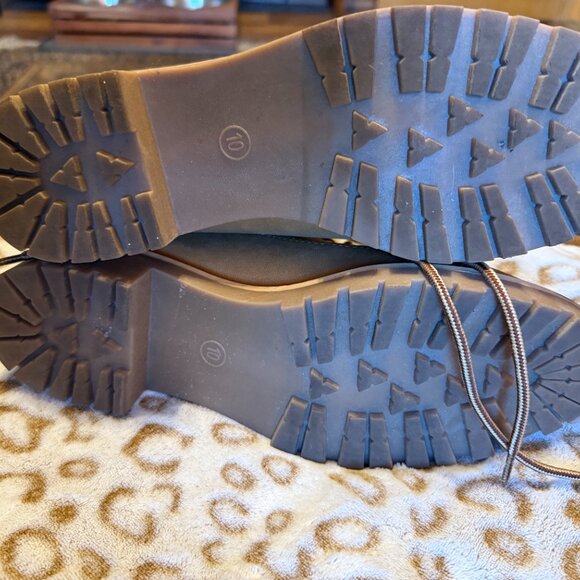 Women's Utility Boot - Picture 2 of 2